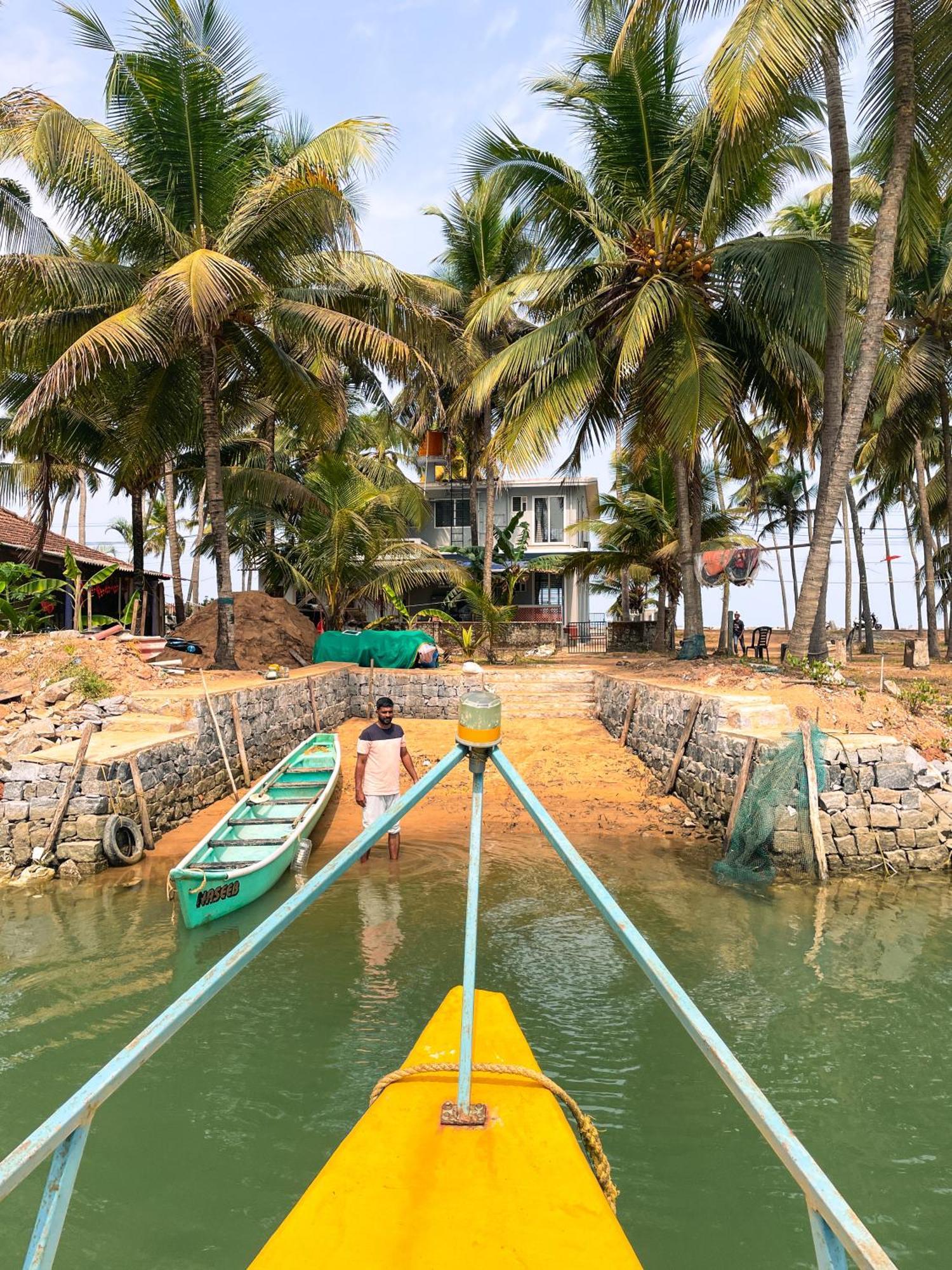 Gintara Beach Homestay By Evaddo Kalyānpur エクステリア 写真